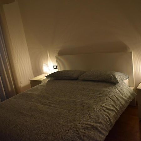 Apartamento House Promenade Santa Giulia Milán Exterior foto
