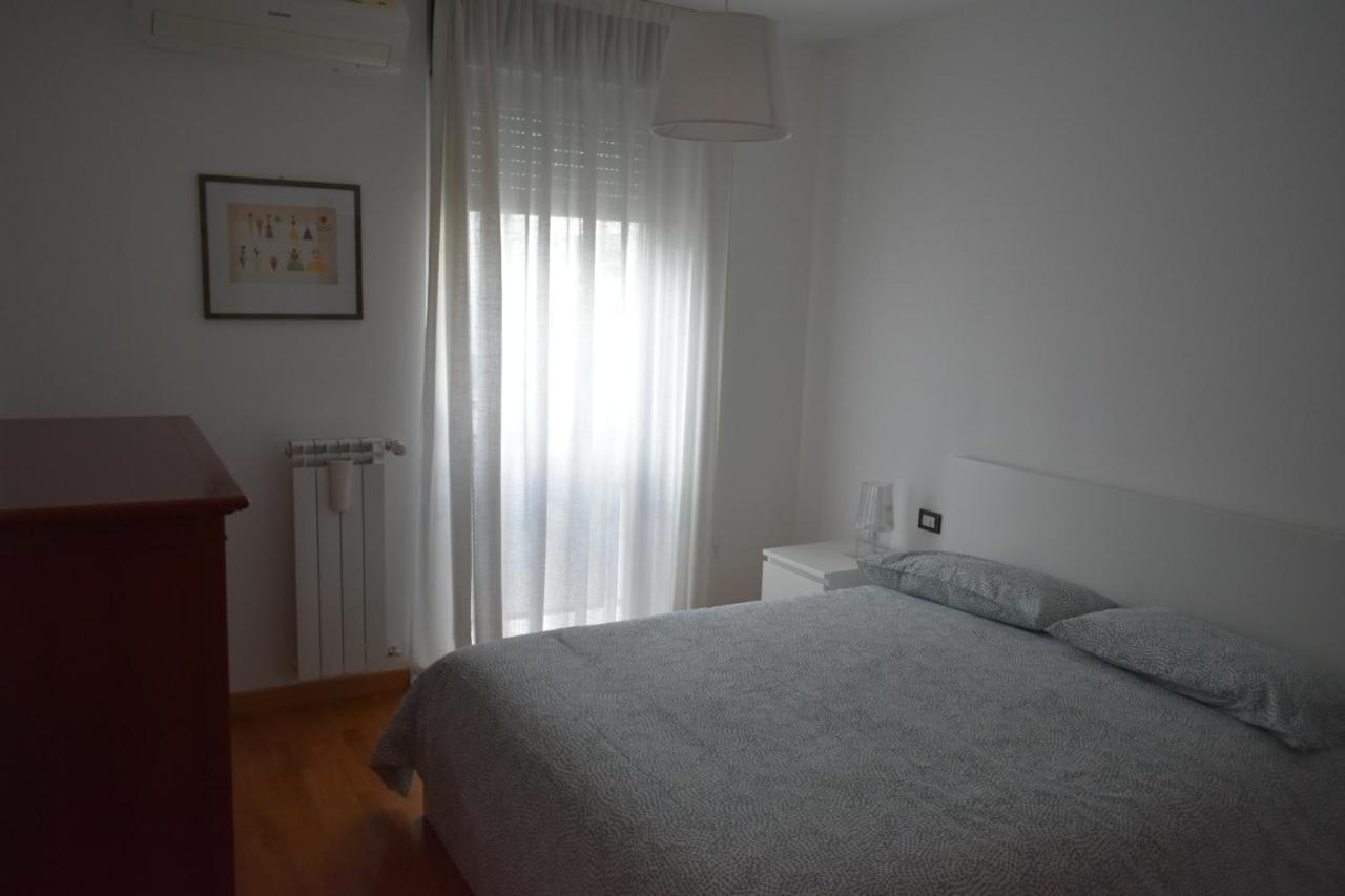 Apartamento House Promenade Santa Giulia Milán Exterior foto
